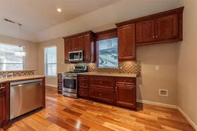 2329 Acacia Street, League City, TX 77573 - Photo 9