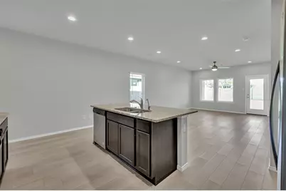 17105 Upland Bent Court, Conroe, TX 77385 - Photo 9