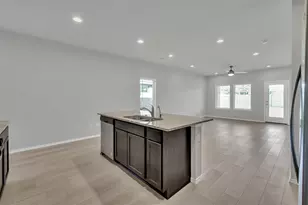 17105 Upland Bent Ct, Conroe, TX 77385 - Photo 9