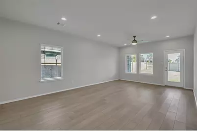 17105 Upland Bent Court, Conroe, TX 77385 - Photo 13