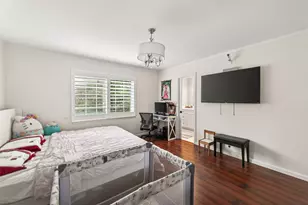 12705 Huntingwick Dr, Houston, TX 77024 - Photo 27