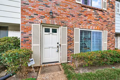12705 Huntingwick Drive #165, Houston, TX 77024 - Photo 3