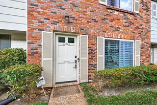 12705 Huntingwick Dr, Houston, TX 77024 - Photo 3