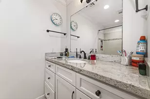 12705 Huntingwick Dr, Houston, TX 77024 - Photo 23