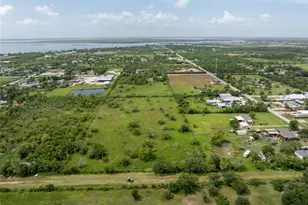 2454 FM517, Dickinson, TX 77539 - Photo 7