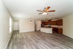 2012 Brandywine Dr, New Braunfels, TX 78130 - Photo 3
