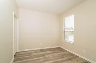2012 Brandywine Dr, New Braunfels, TX 78130 - Photo 9