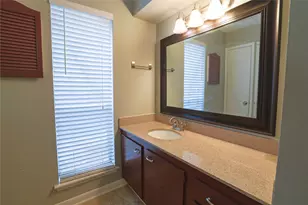 9844 Oriole, Conroe, TX 77385 - Photo 11