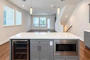2715 Eado Grove Ln, Houston, TX 77003 - Photo 13