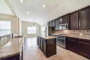 14711 E Red Bayberry Ct, Cypress, TX 77433 - Photo 11