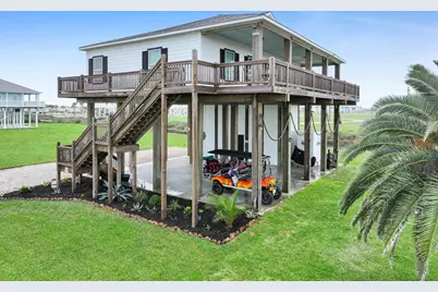 810 Casa Drive, Crystal Beach, TX 77650 - Photo 9