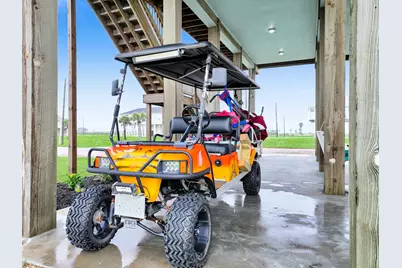 810 Casa Drive, Crystal Beach, TX 77650 - Photo 17