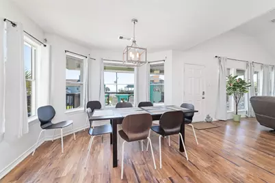 18506 E De Vaca, Galveston, TX 77554 - Photo 23