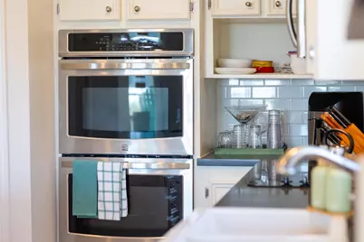 18506 E De Vaca, Galveston, TX 77554 - Photo 19