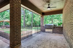 10137 Crown Ranch Blvd, Montgomery, TX 77316 - Photo 33