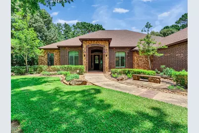 10137 Crown Ranch Boulevard, Montgomery, TX 77316 - Photo 1