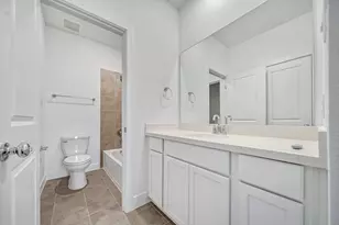 2116 Lila Sky Ln, Friendswood, TX 77546 - Photo 11