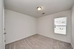 164 Goldenrod, Livingston, TX 77351 - Photo 5