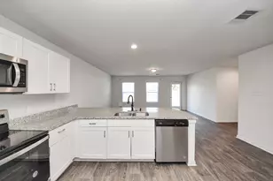 164 Goldenrod, Livingston, TX 77351 - Photo 15