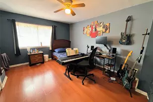 9717 Debbie Ln, Houston, TX 77038 - Photo 43