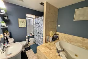 9717 Debbie Ln, Houston, TX 77038 - Photo 35