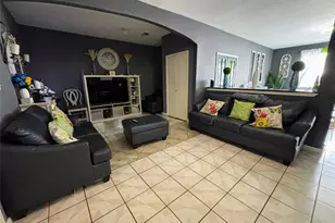 9717 Debbie Ln, Houston, TX 77038 - Photo 9