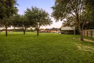 35129 Pontiac Dr, Brookshire, TX 77423 - Photo 29