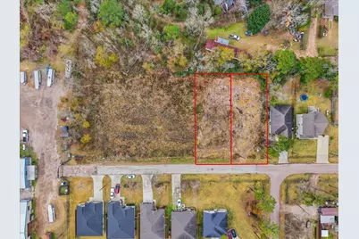 10815 Fairview Drive, Conroe, TX 77385 - Photo 3