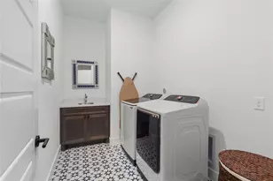 13722 Cecilia Pointe Dr, Cypress, TX 77433 - Photo 9