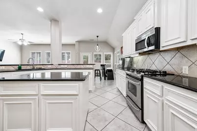2603 Brightlake Way Lane, Pearland, TX 77584 - Photo 19