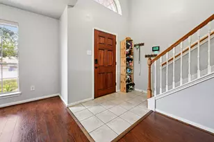 415 Stockbridge Ln, Dickinson, TX 77539 - Photo 9