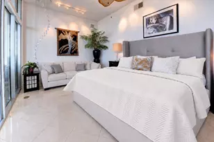 801 E Beach Dr, Galveston, TX 77550 - Photo 9