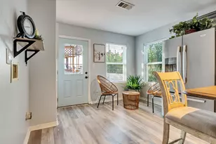 7121 Heards Ln, Galveston, TX 77551 - Photo 17