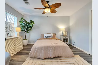 7121 Heards Lane, Galveston, TX 77551 - Photo 15