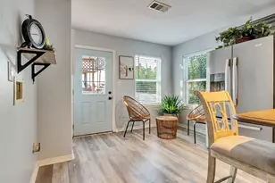 7121 Heards Ln, Galveston, TX 77551 - Photo 19