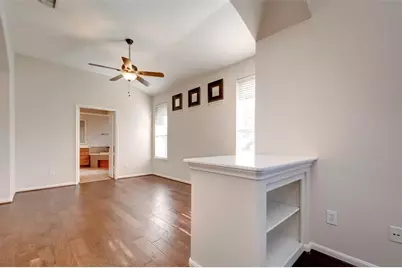 34 N Longsford Circle, The Woodlands, TX 77382 - Photo 23