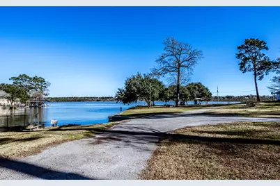 191 Willow Bend, Onalaska, TX 77360 - Photo 5