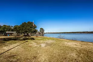 191 Willow Bend, Onalaska, TX 77360 - Photo 11