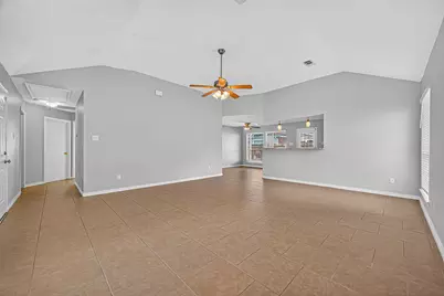 18402 Willow Moss Drive, Katy, TX 77449 - Photo 5