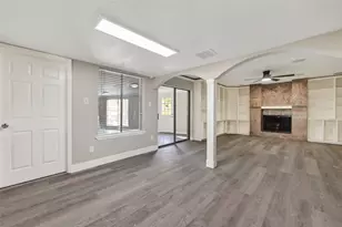 4002 Cedar Ridge Ct, Houston, TX 77082 - Photo 13