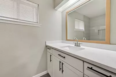 4002 Cedar Ridge Ct, Houston, TX 77082 - Photo 33