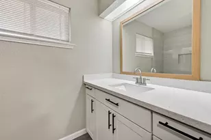 4002 Cedar Ridge Ct, Houston, TX 77082 - Photo 33