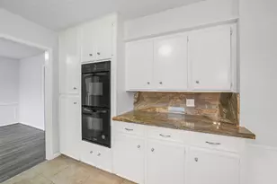 7611 Theisswood Rd, Spring, TX 77379 - Photo 15