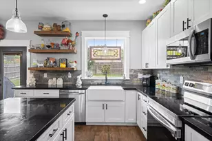 249 Houston St, Anderson, TX 77830 - Photo 15