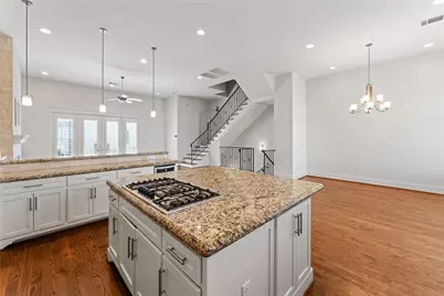 4938 Edison Park Lane, Houston, TX 77081 - Photo 19