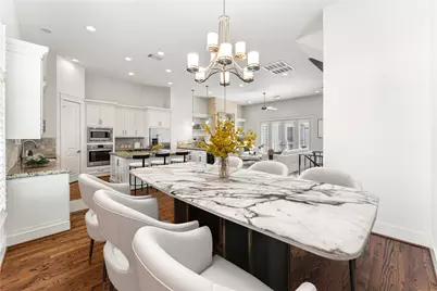 4938 Edison Park Lane, Houston, TX 77081 - Photo 13