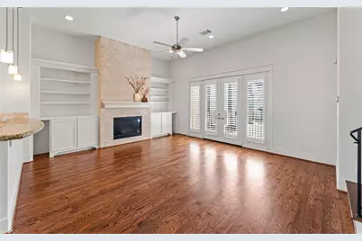 4938 Edison Park Lane, Houston, TX 77081 - Photo 21