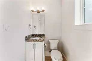 4938 Edison Park Ln, Houston, TX 77081 - Photo 31