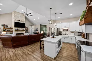 15245 Alchester Ln, Plantersville, TX 77363 - Photo 9