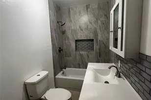 1018 N 2nd St, Baytown, TX 77520 - Photo 13